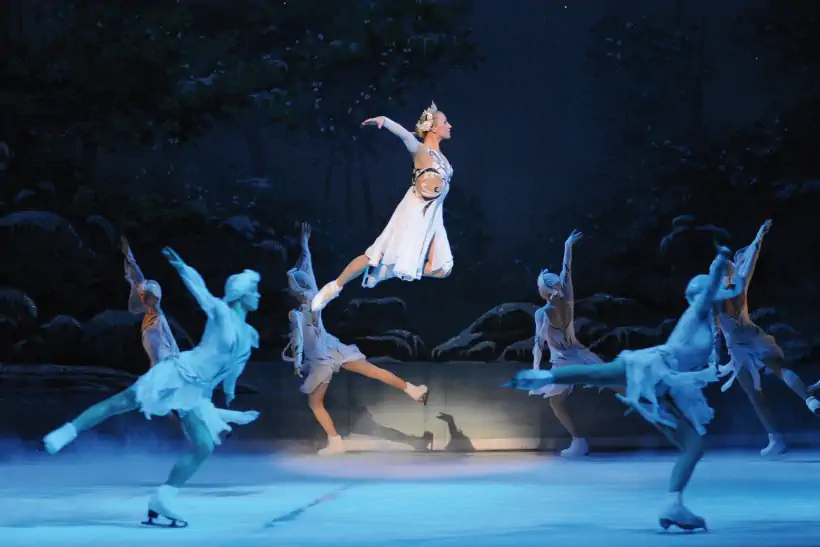 Il Lago dei Cigni on Ice al TAM Teatro Arcimboldi Milano