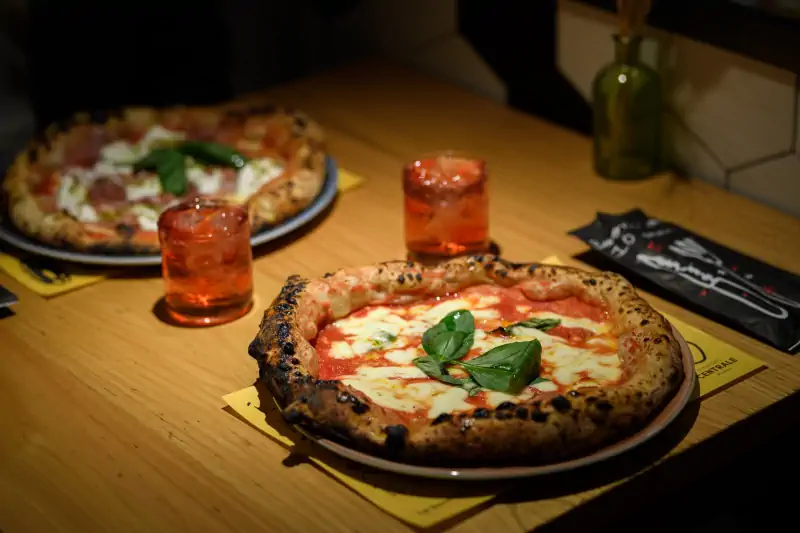 San Valentino a Milano: serata per coppie al Mercato Centrale con pizza in omaggio